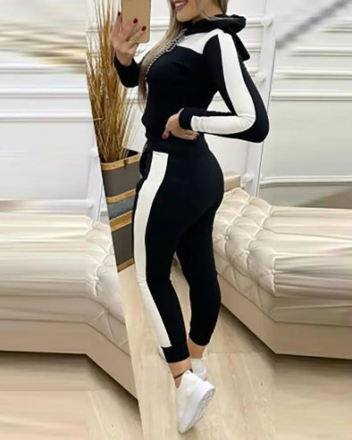 Autumn Casual Two-Piece Set – Pullover Top and Cropped Pants, side view, in black