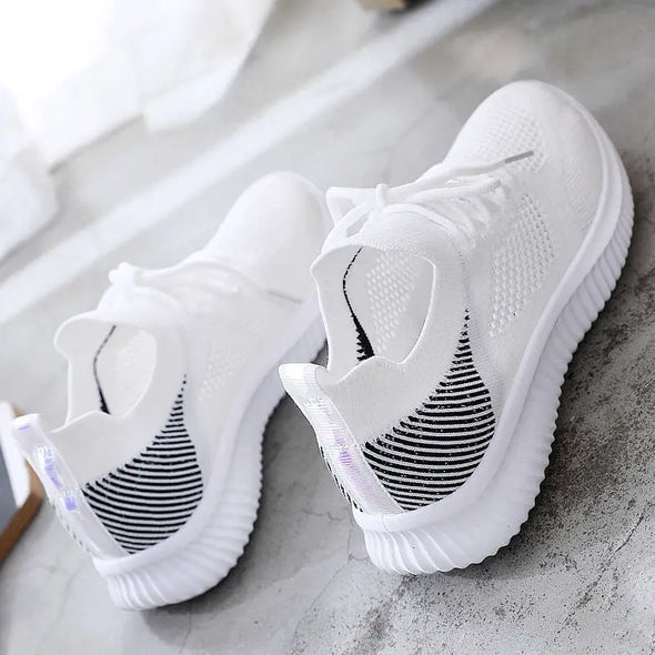 Breathable Mesh No-Slip Sneakers – Versatile Walking Shoes