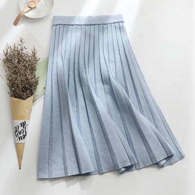 light blue  Knit A-line pleated skirt front view 